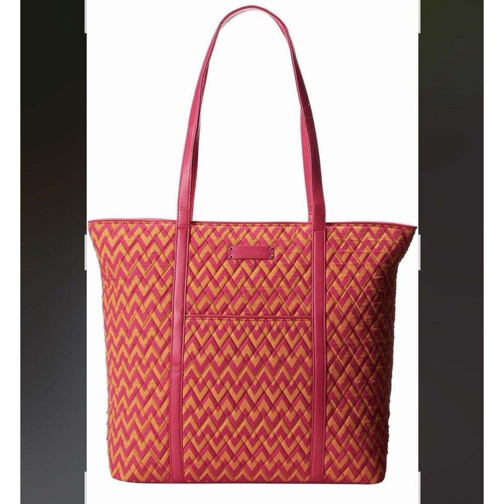 Vera Bradley Trimmed Vera Large Tote in Ziggy Zags Faux-leather trim Zip-top NWT